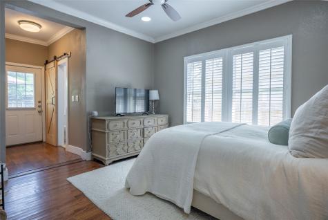 1004 Moreland Avenue Dallas TX 75204