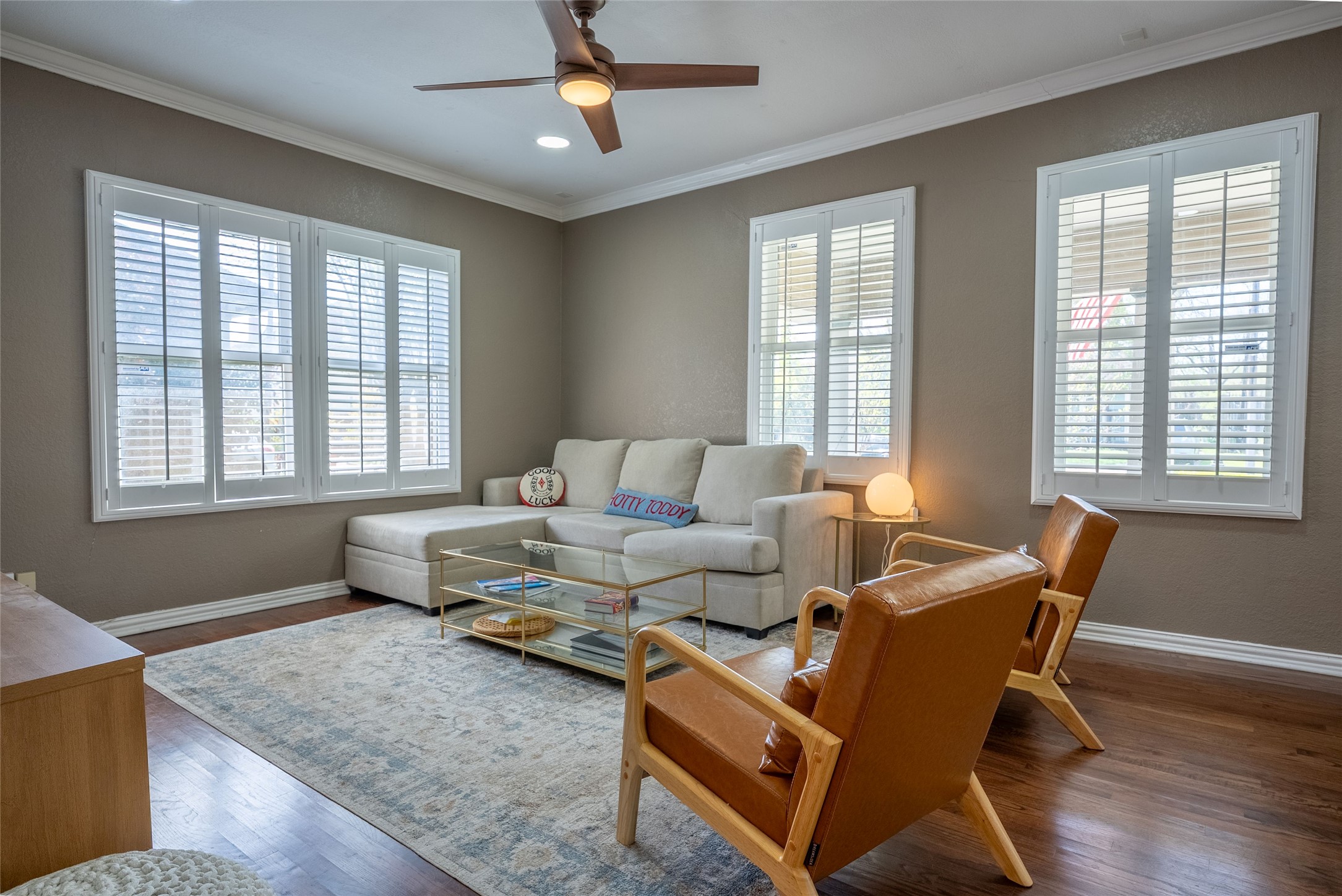 1004 Moreland Avenue Dallas TX 75204
