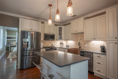 1004 Moreland Avenue Dallas TX 75204