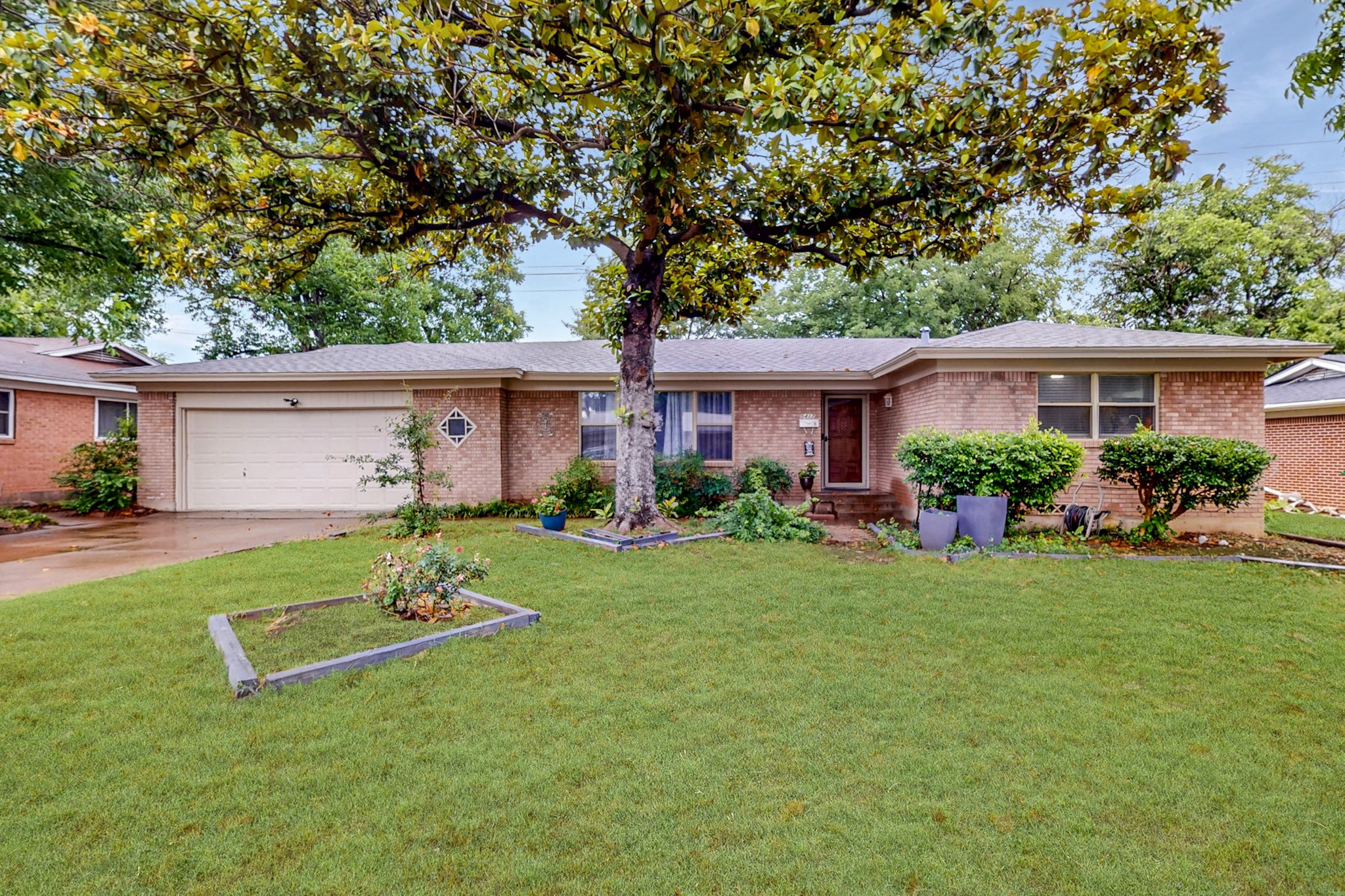 5417 Jane Anne Street Haltom City TX 76117