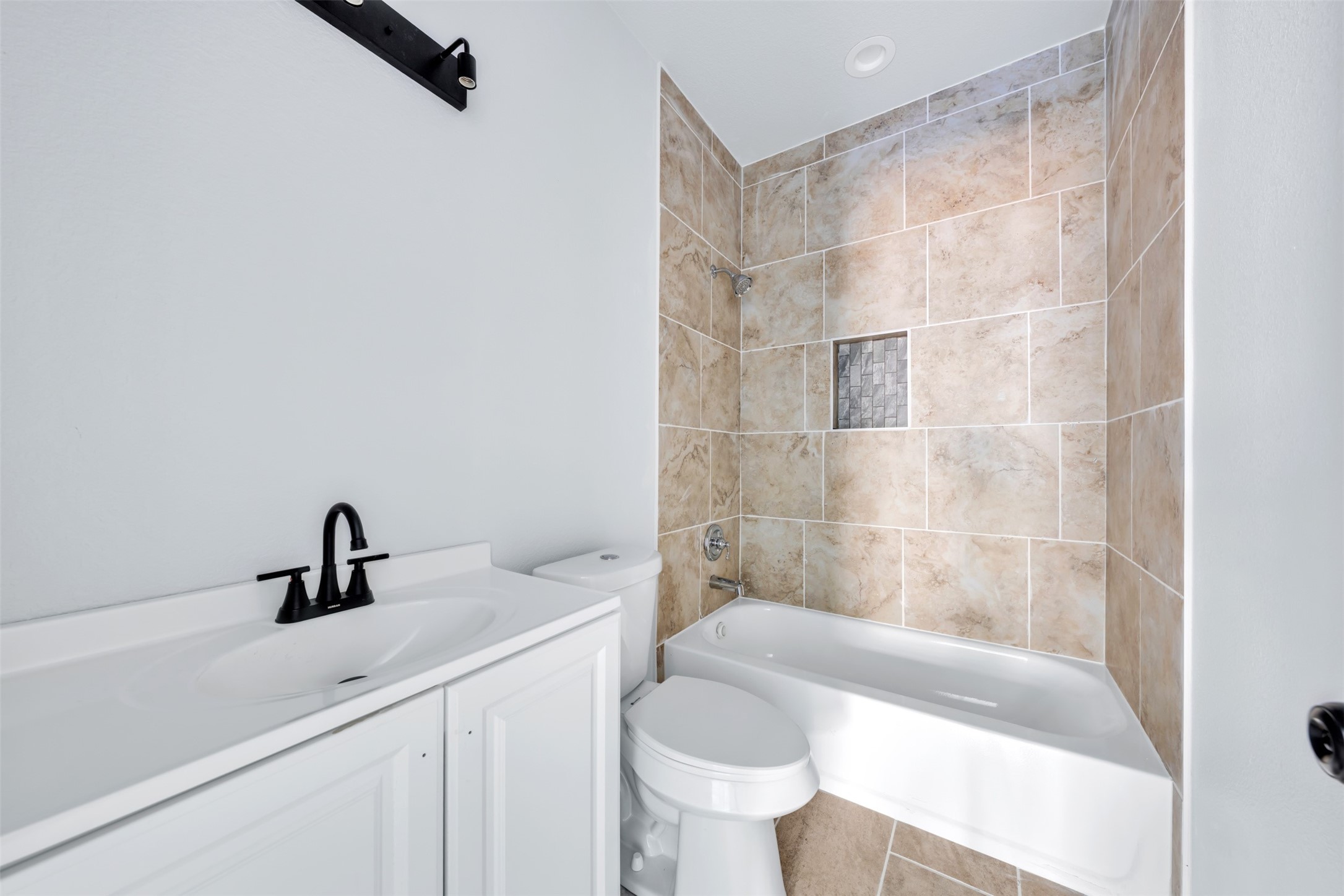305 Pemberton Street White Settlement TX 76108