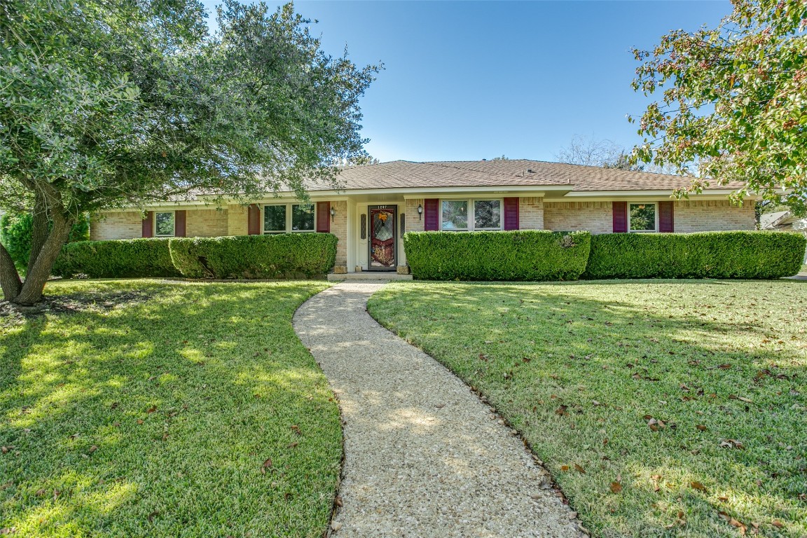 1207 Greenway Drive Duncanville TX 75137