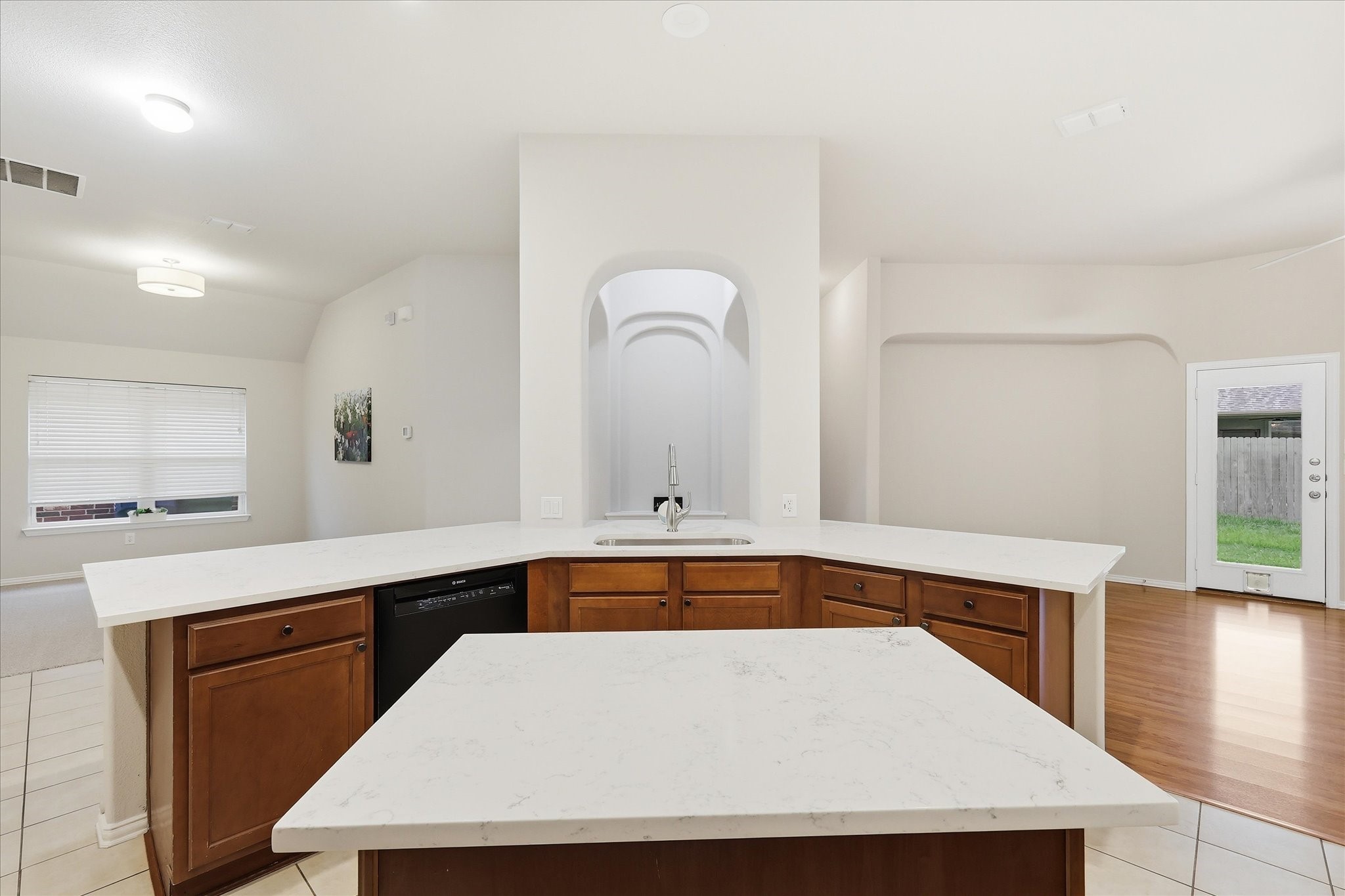 507 Jefferson Lane Lake Dallas TX 75065