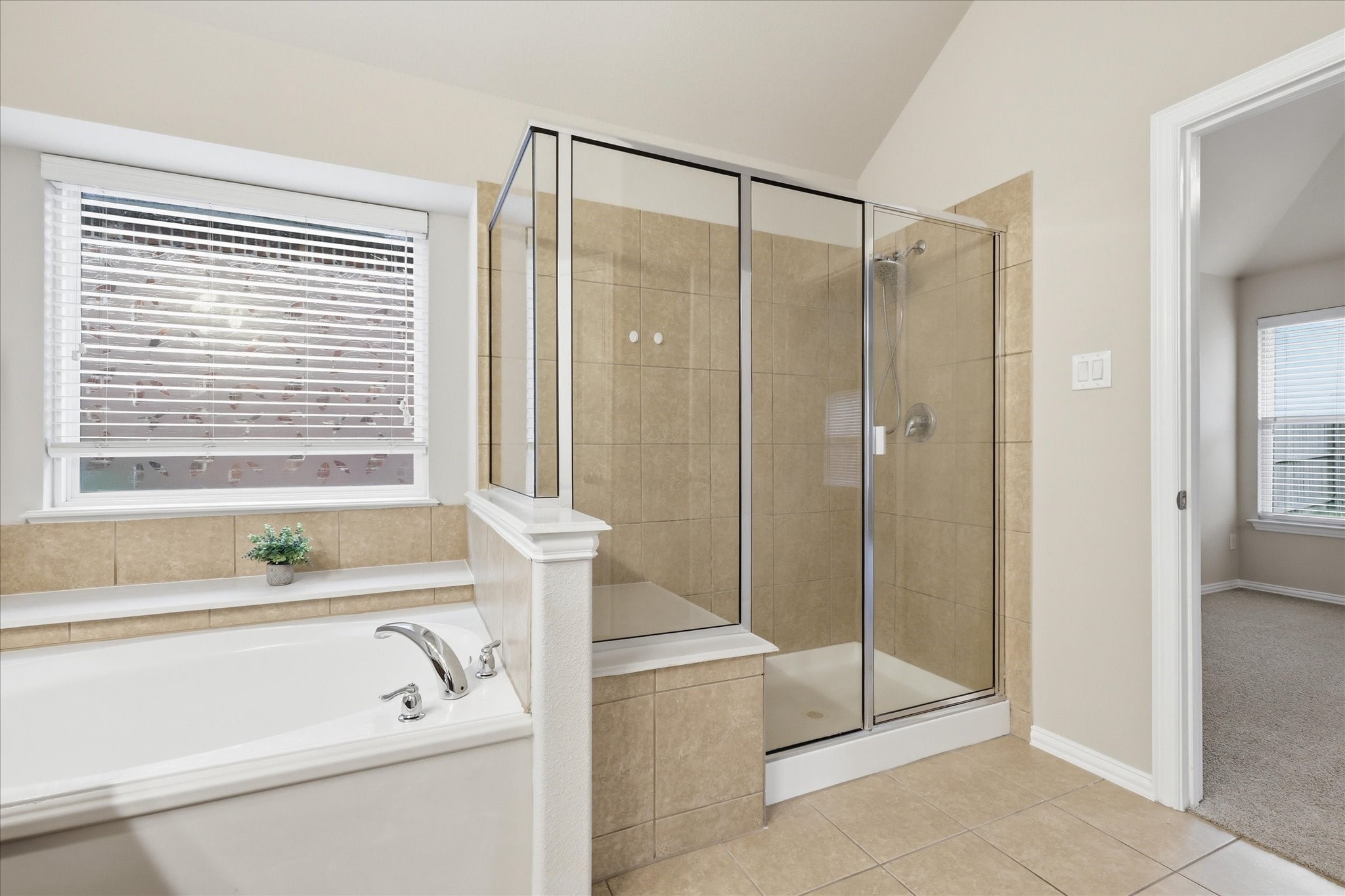 507 Jefferson Lane Lake Dallas TX 75065