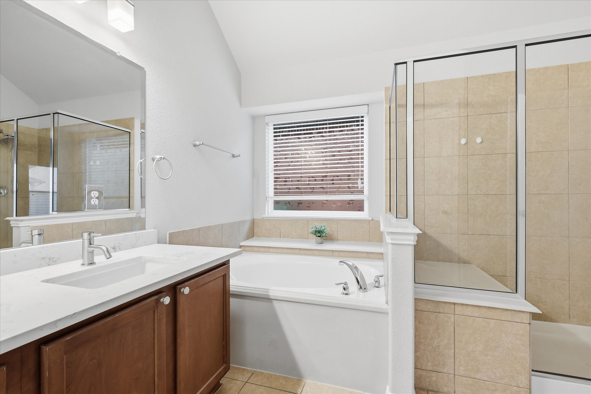 507 Jefferson Lane Lake Dallas TX 75065
