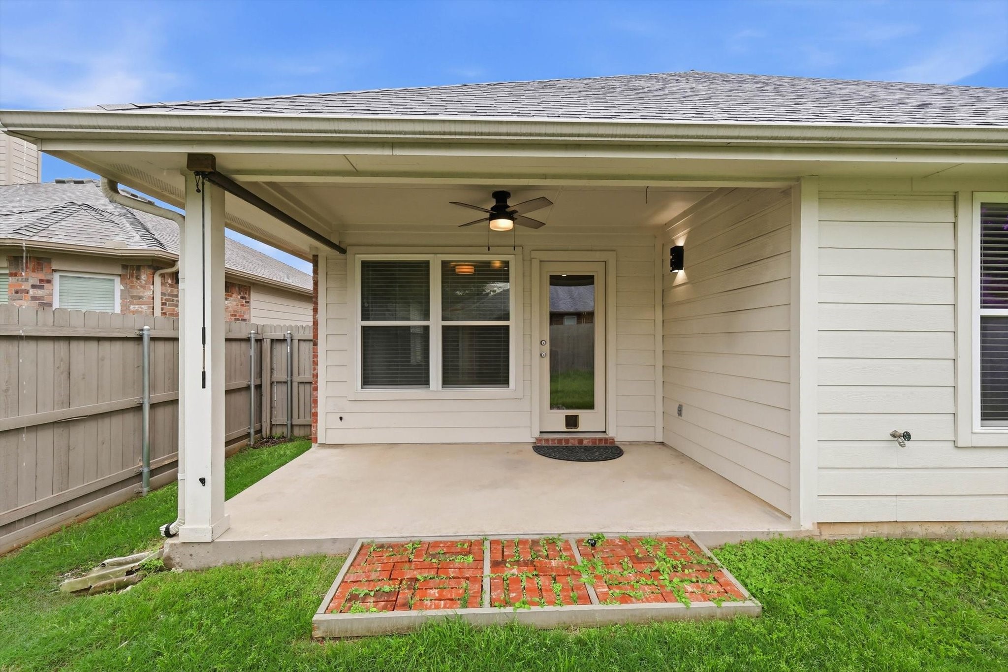 507 Jefferson Lane Lake Dallas TX 75065