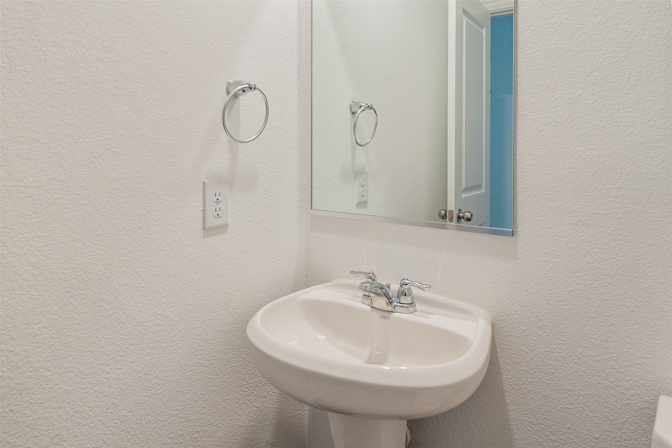 5341 Archway Drive Garland TX 75040