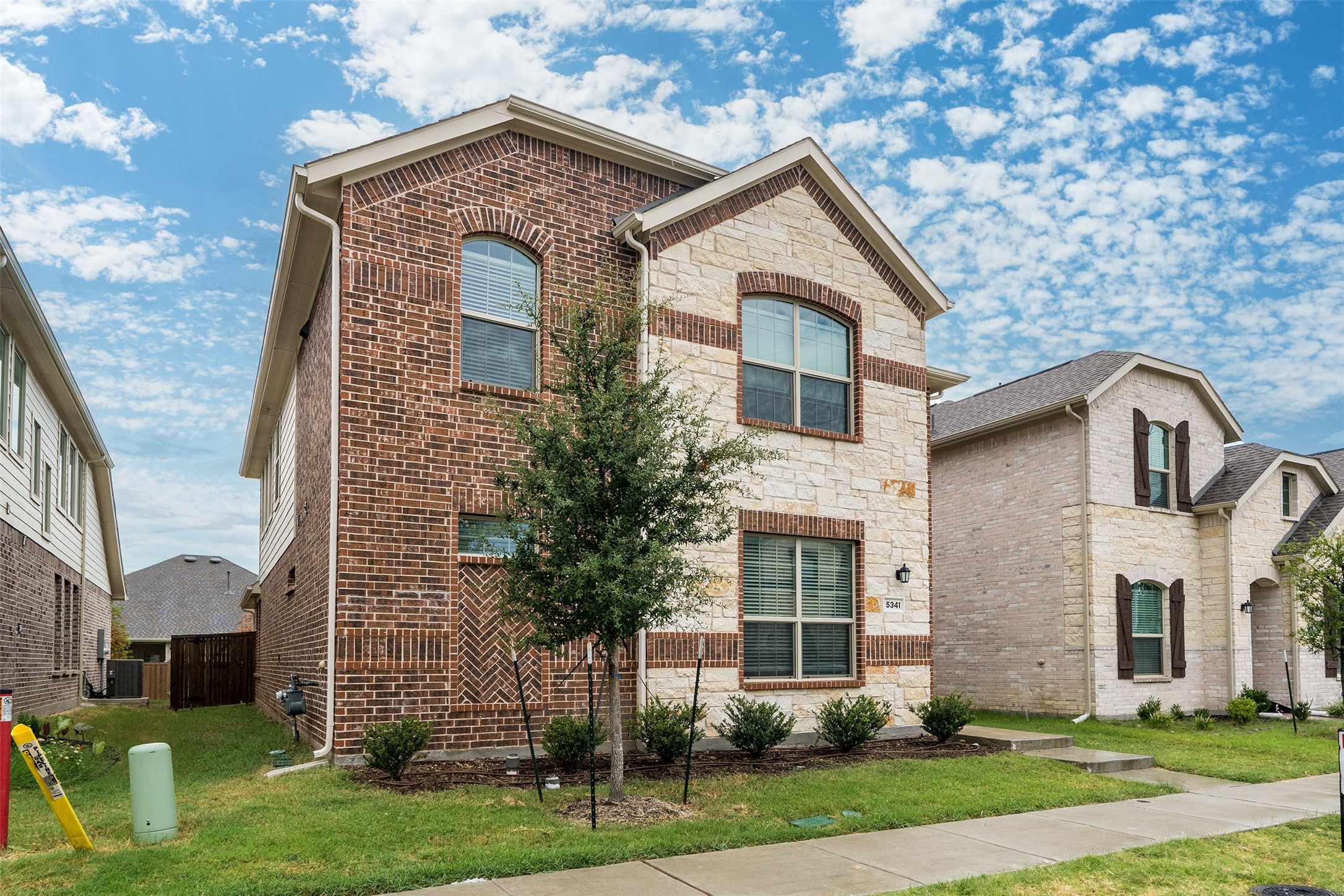 5341 Archway Drive Garland TX 75040