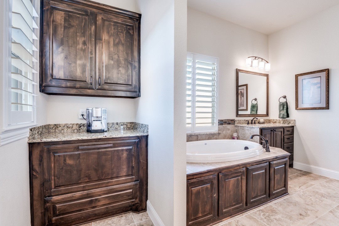 8210 Palmer Lane Waxahachie TX 75167