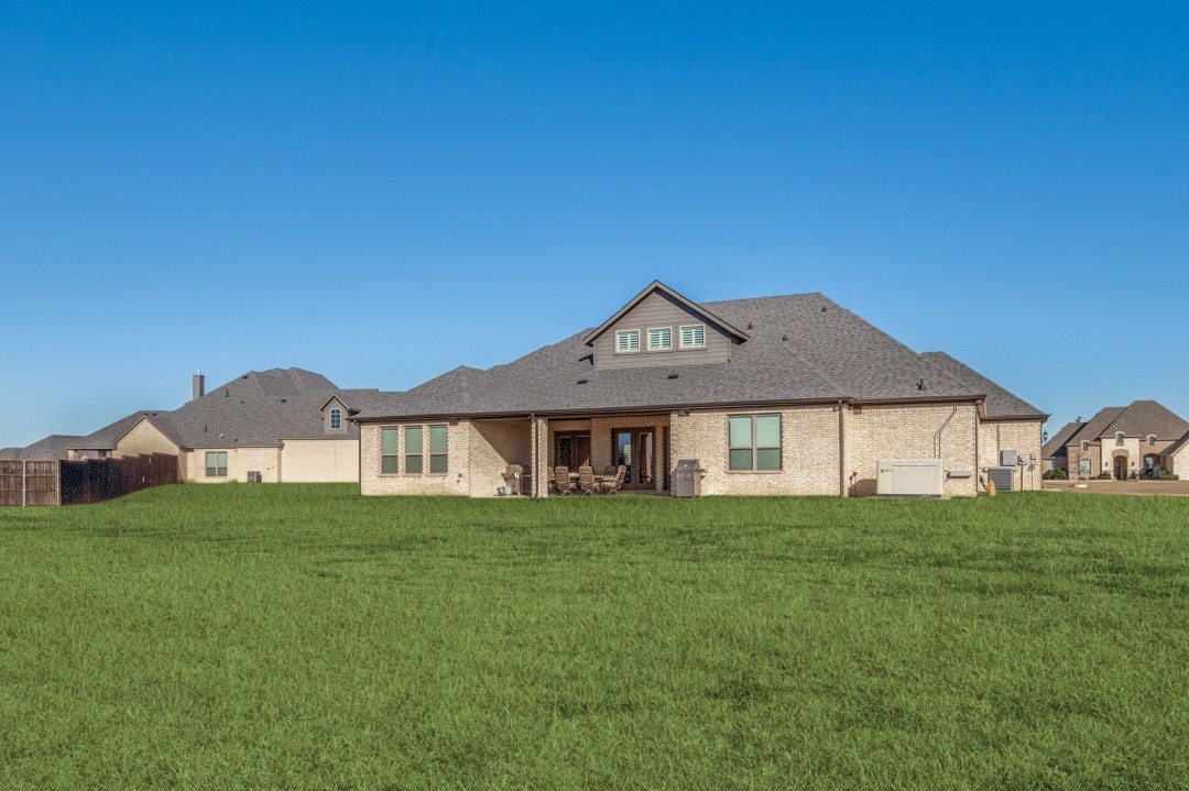 8210 Palmer Lane Waxahachie TX 75167
