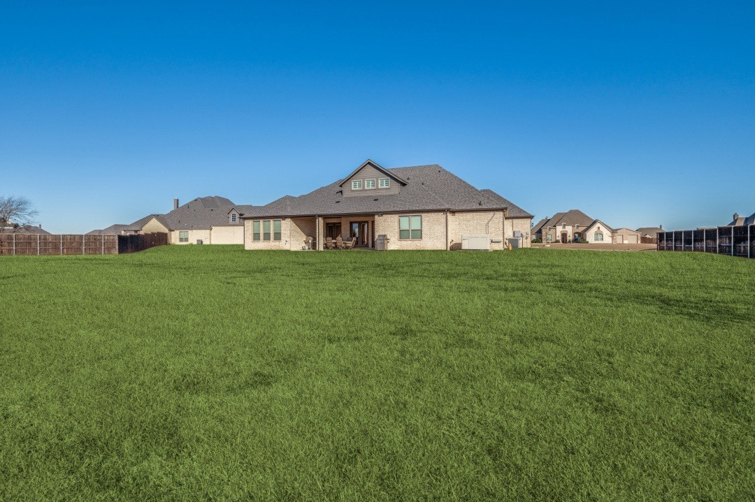 8210 Palmer Lane Waxahachie TX 75167