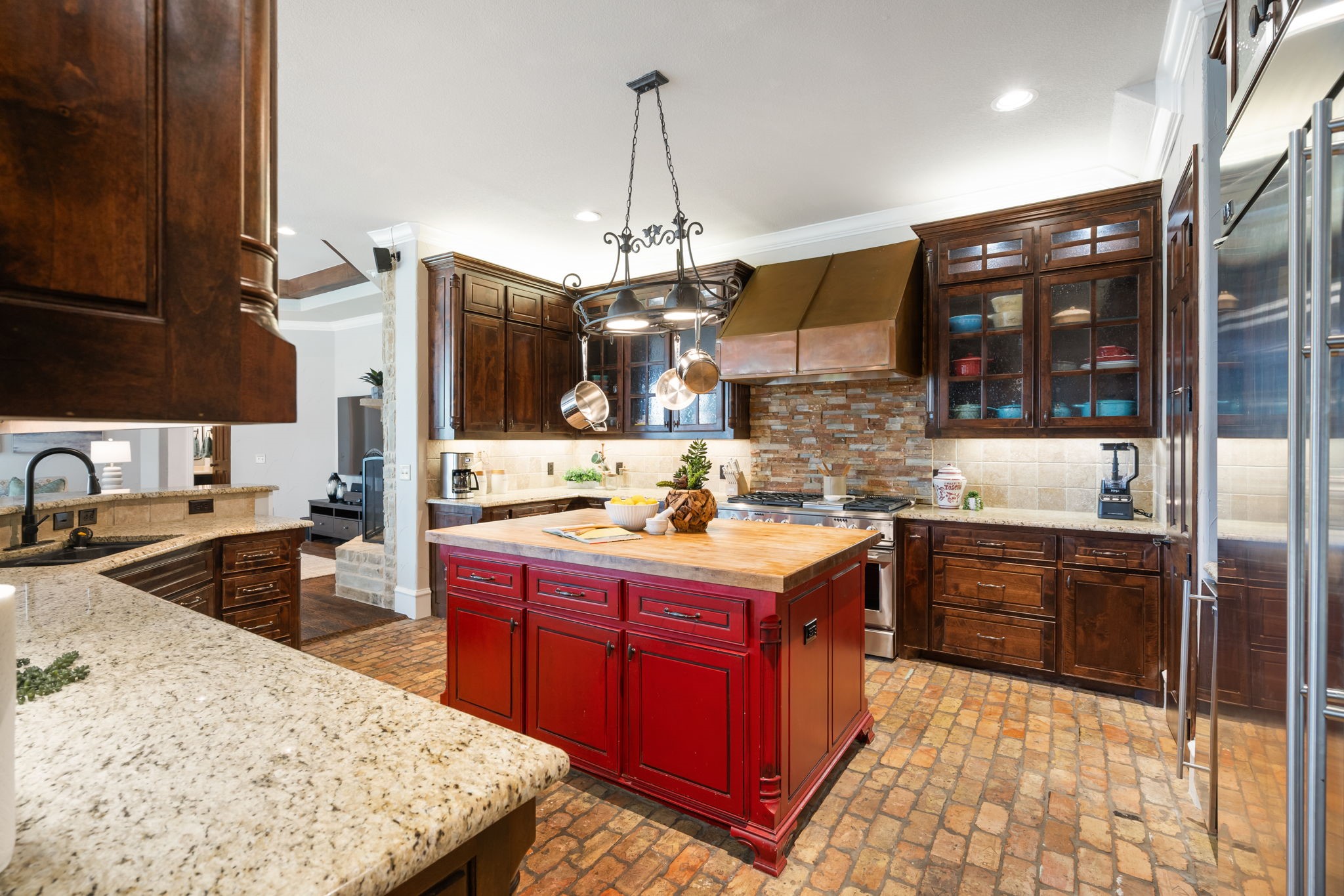 3305 Timber Glen Lane Mckinney TX 75072
