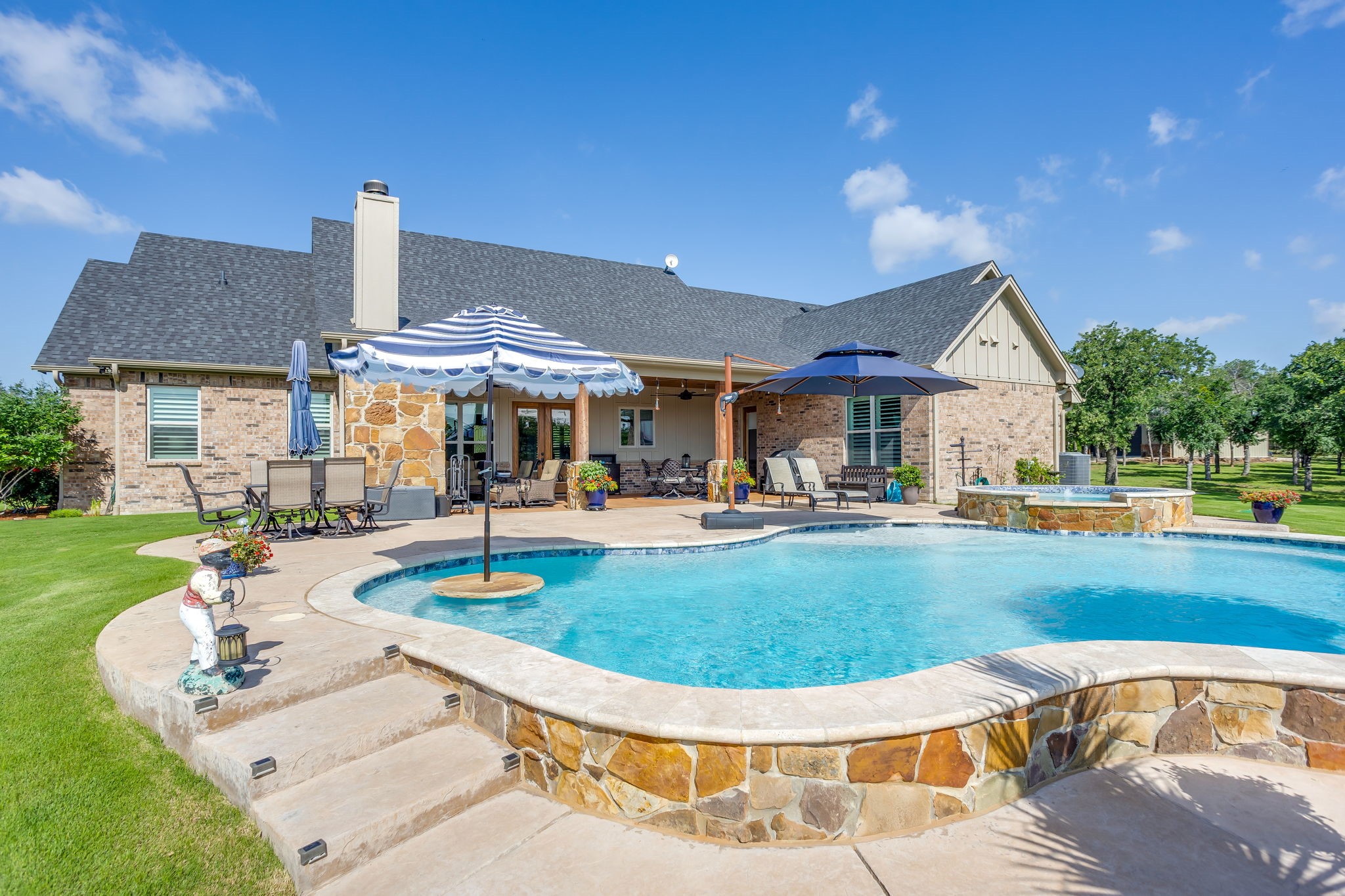 138 Calle Encino Lane Millsap TX 76066