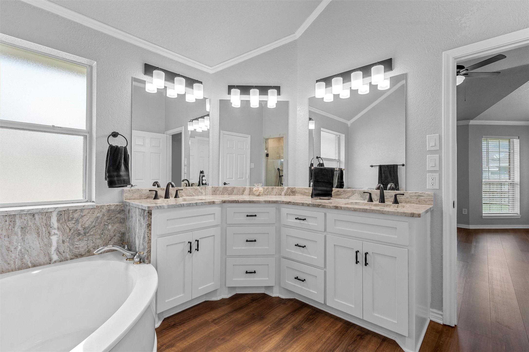 10013 Rodeo Drive Waco TX 76712