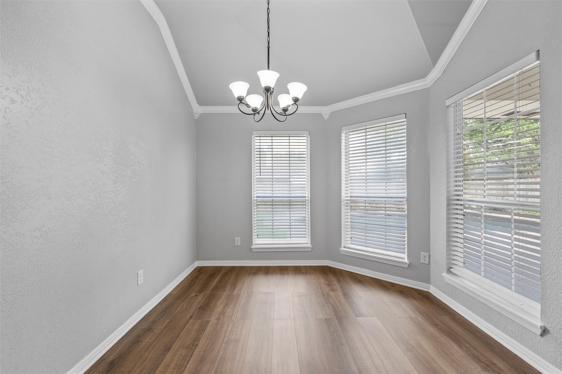10013 Rodeo Drive Waco TX 76712
