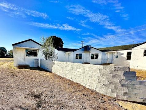 409 SW Ave E Seminole TX 79360