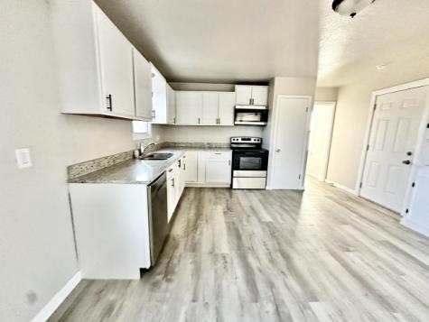 409 SW Ave E Seminole TX 79360