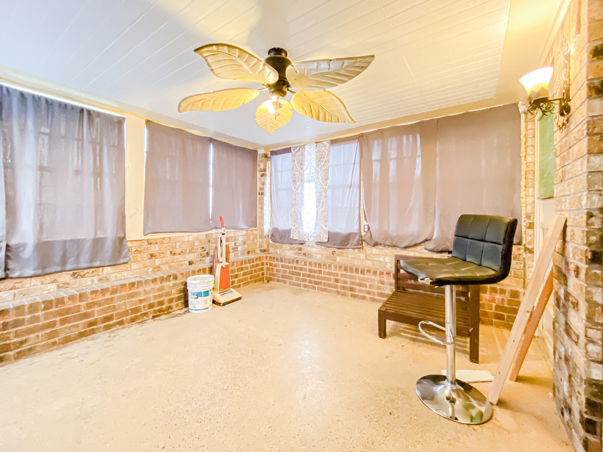 211 Paloma Street Winters TX 79567