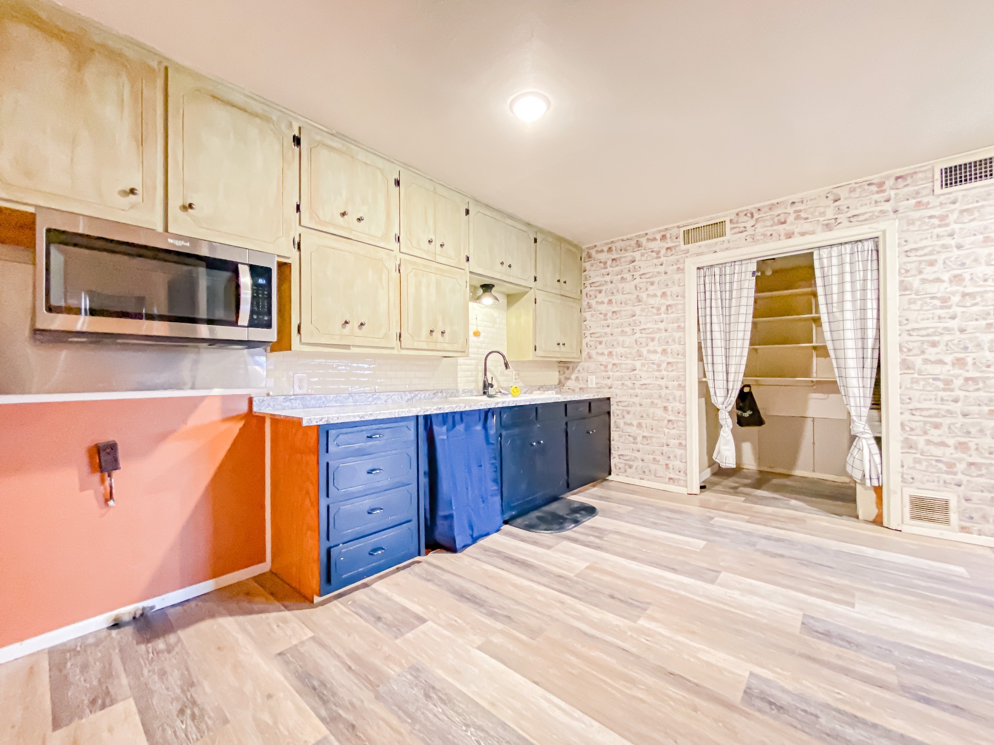 211 Paloma Street Winters TX 79567