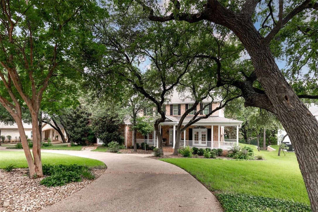 203 Cypress Court Woodway TX 76712