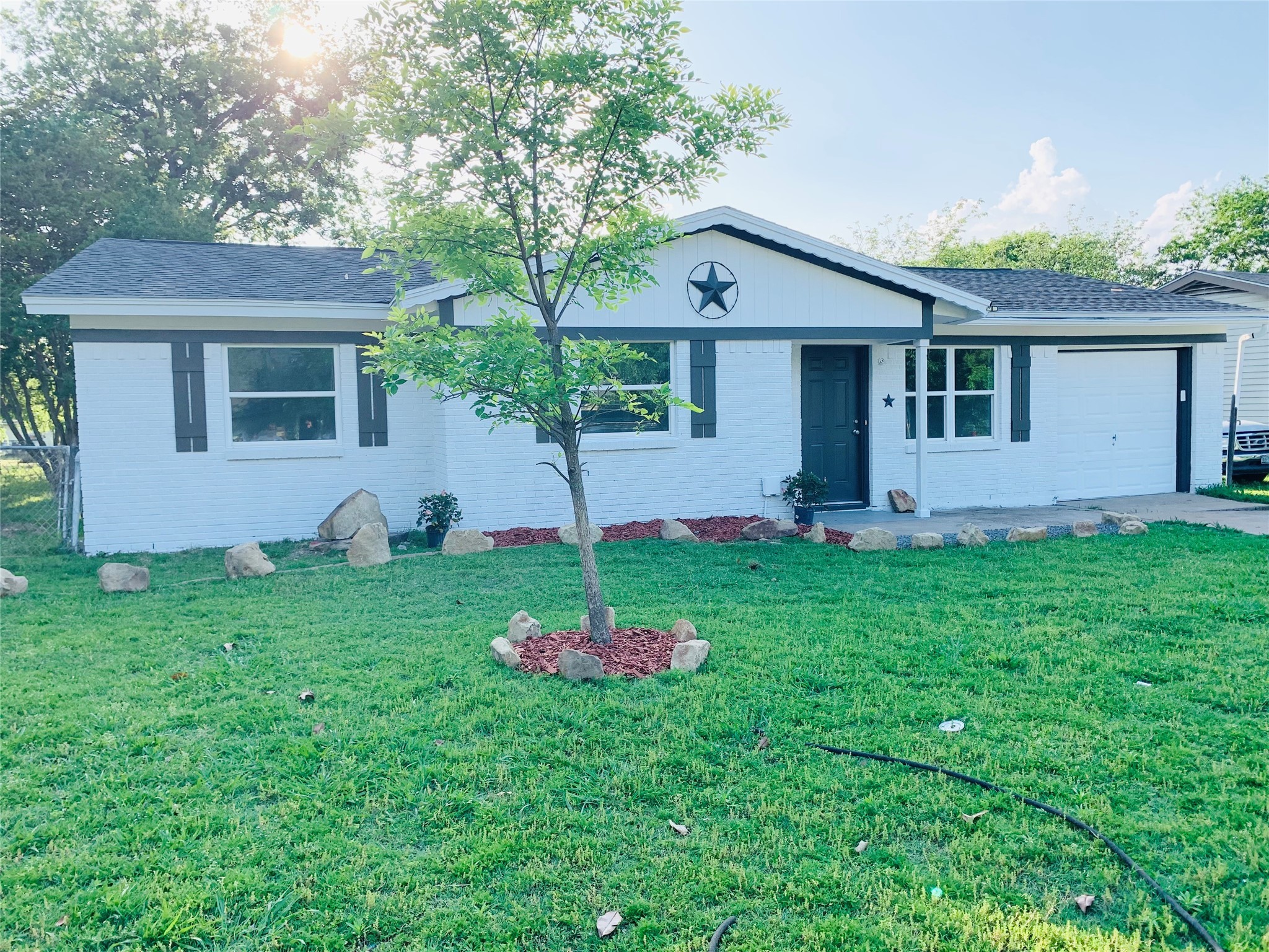 707 N Ray Street Alvarado TX 76009