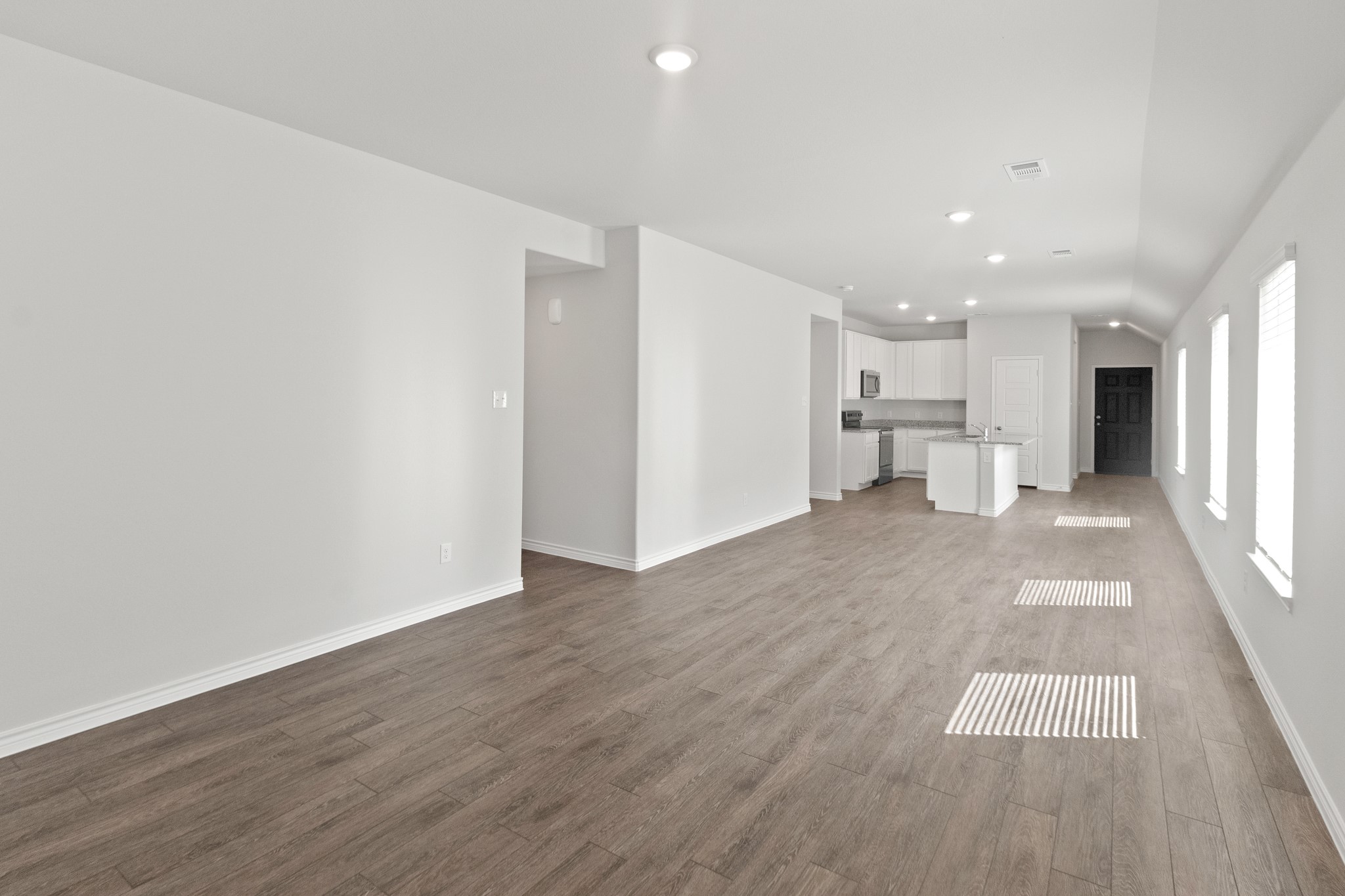1604 Romans Road Ennis TX 75119