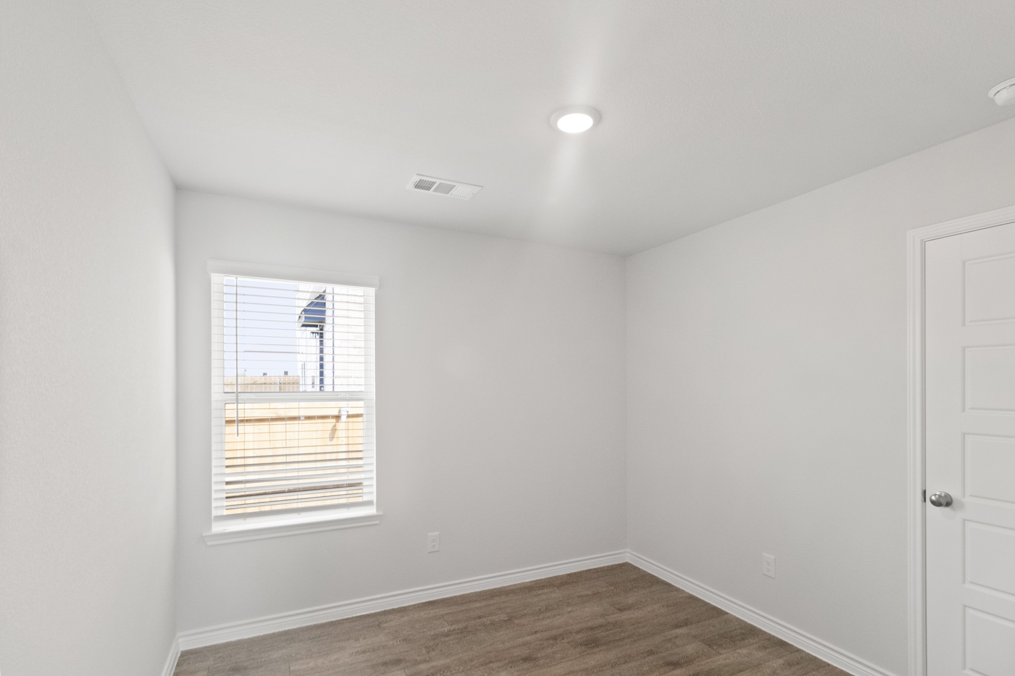 1604 Romans Road Ennis TX 75119