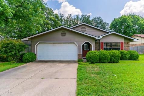 2232 Sequoia Lane Bedford TX 76021