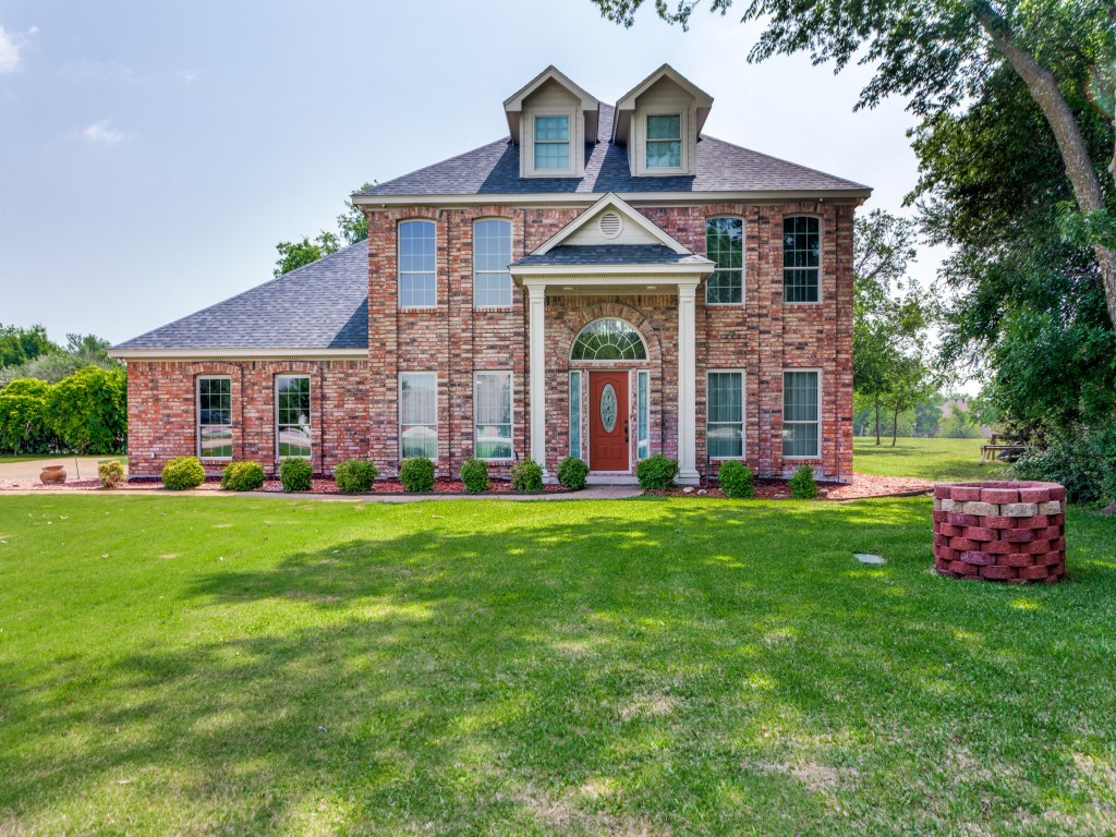 4225 Patricias Ridge Fort Worth TX 76126