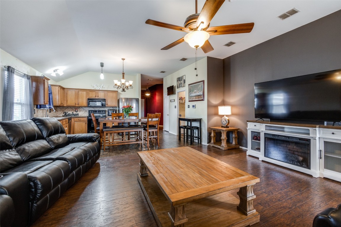 9838 Brierhill Drive Dallas TX 75217
