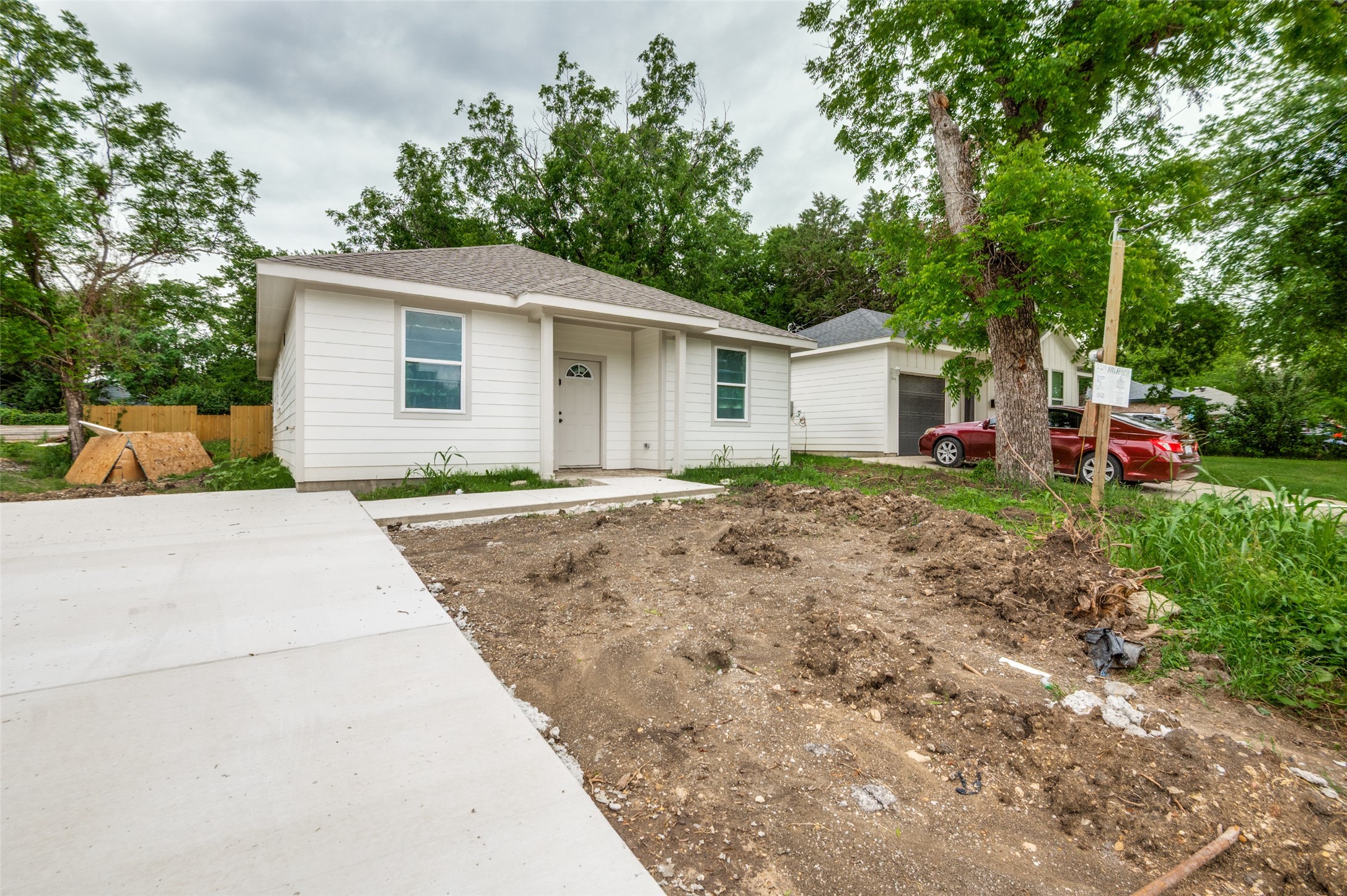 2219 E Ann Arbor Avenue Dallas TX 75216