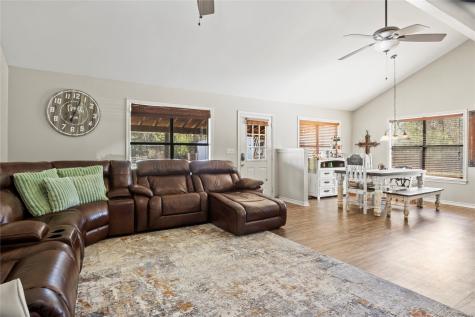 290 County Road 2220 Pittsburg TX 75686