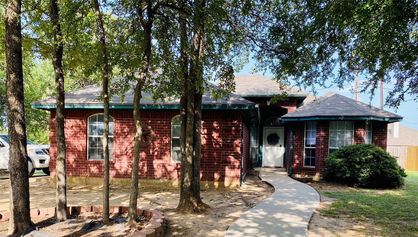 766 Oak Park Drive Azle TX 76020