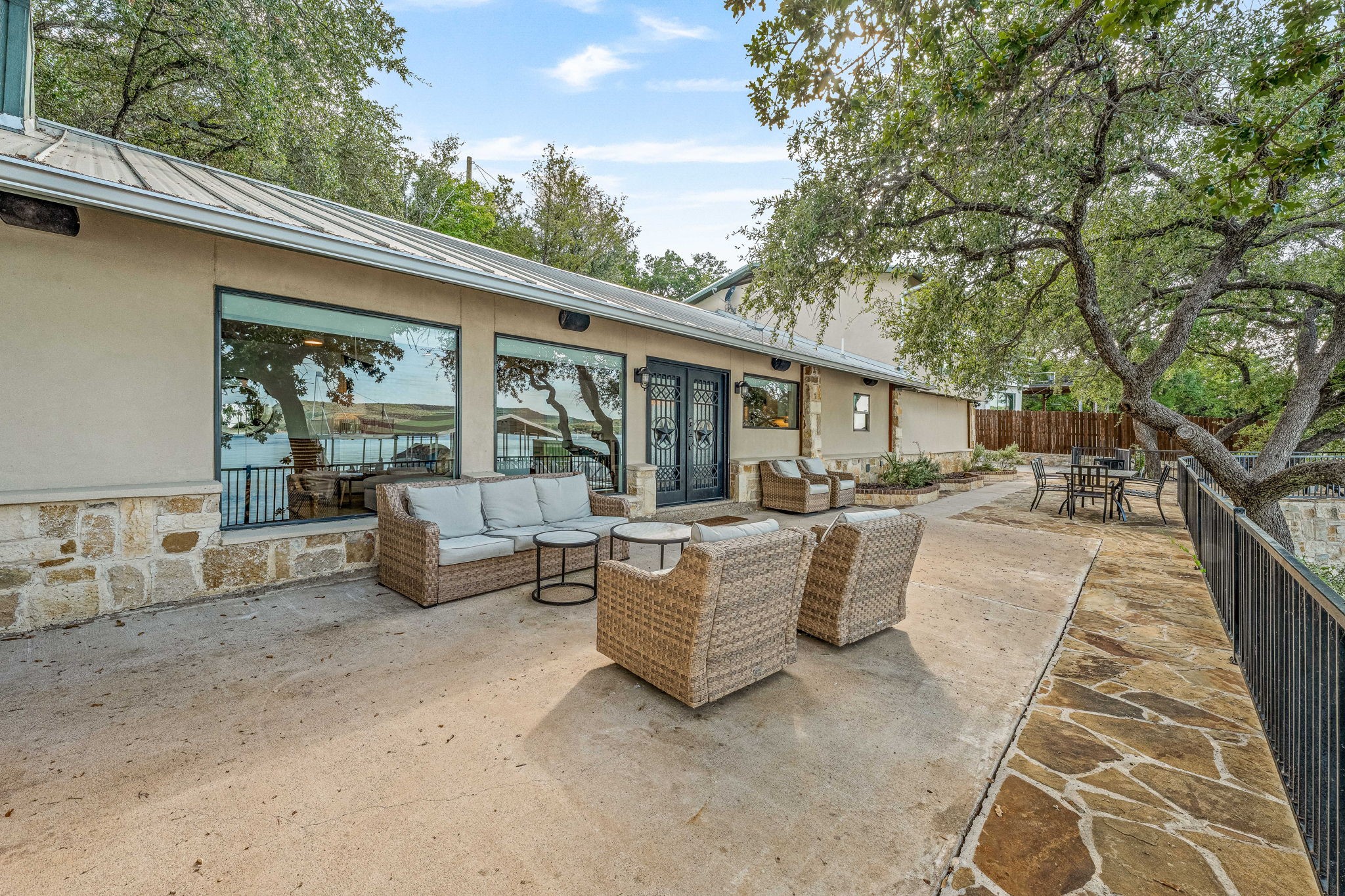 2207 Trail Ridge Graford TX 76449