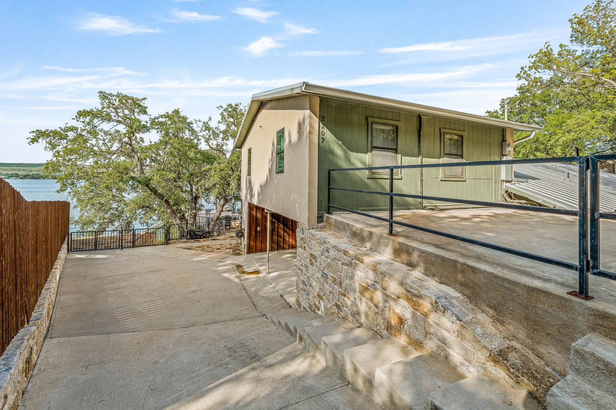 2207 Trail Ridge Graford TX 76449