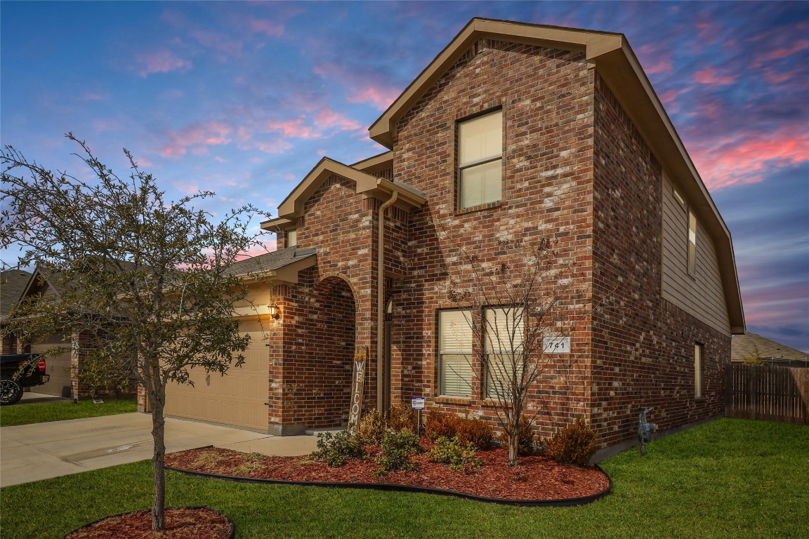 741 Wylie Street Crowley TX 76036