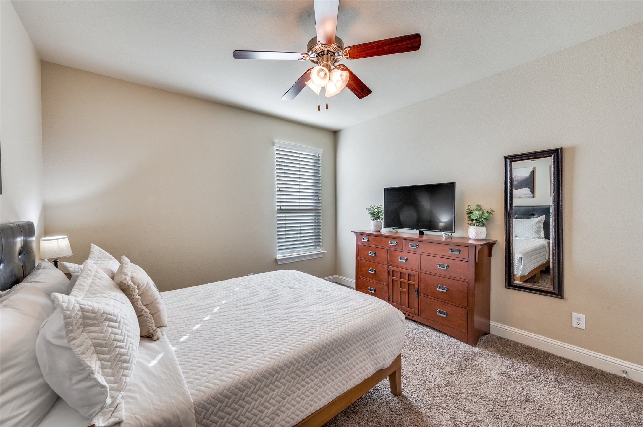 608 Woodridge Drive Oak Point TX 75068