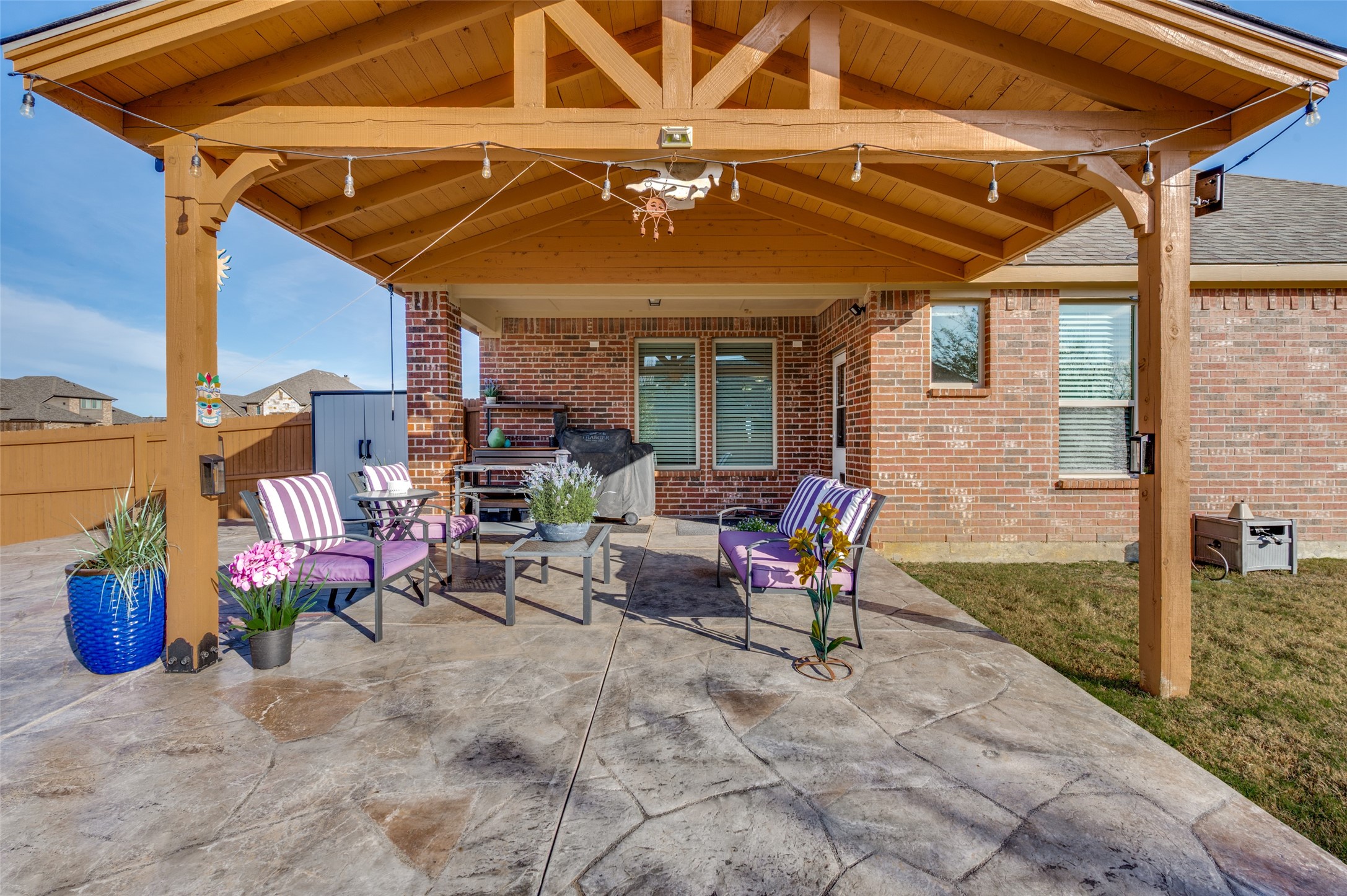 608 Woodridge Drive Oak Point TX 75068