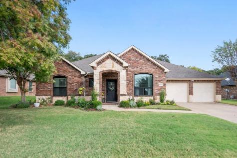 902 Tremont Street Mansfield TX 76063