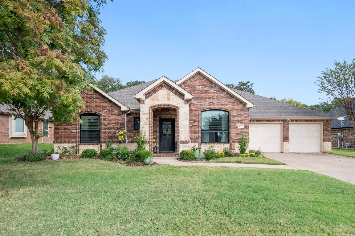 902 Tremont Street Mansfield TX 76063