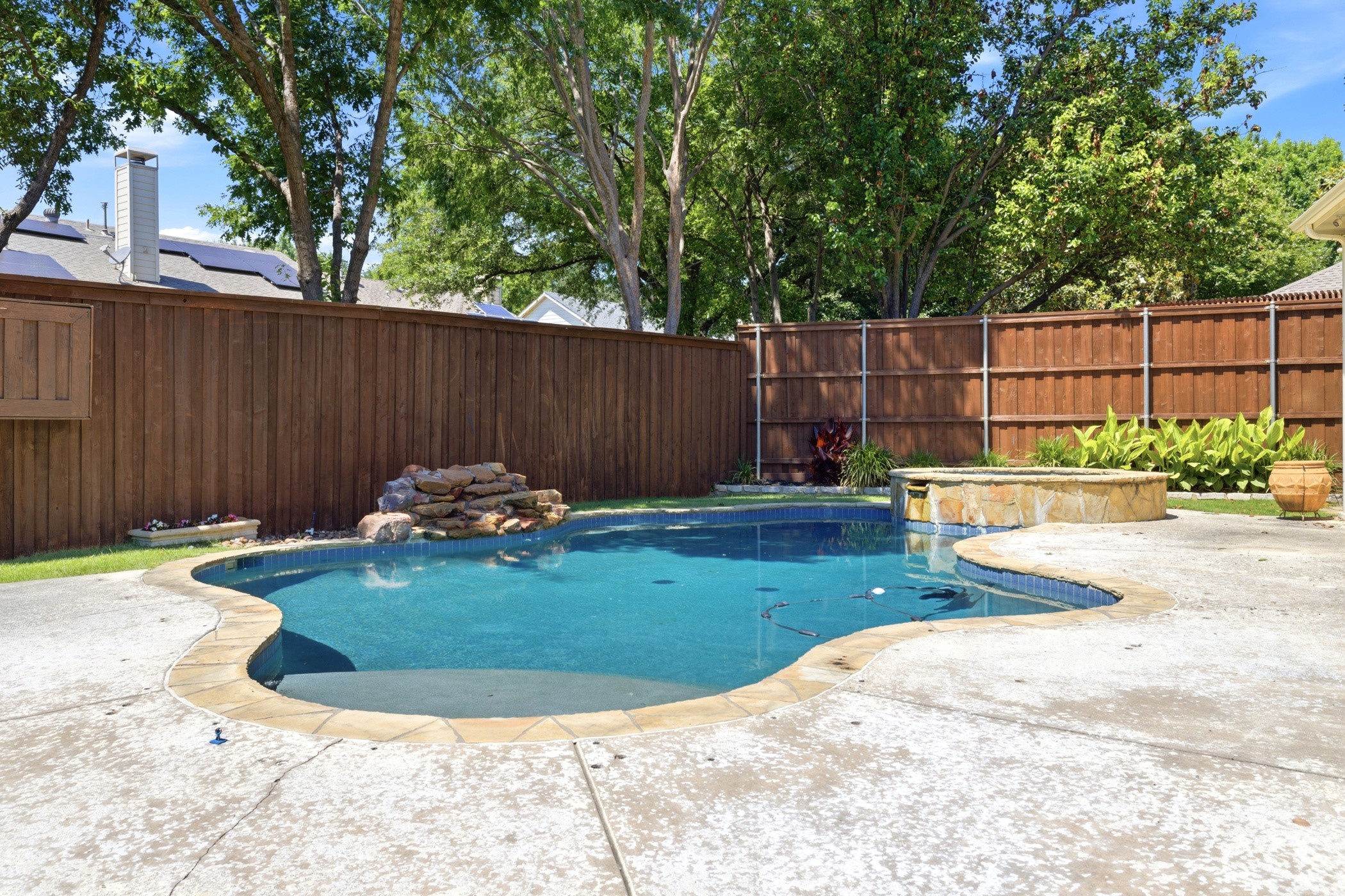7947 Glade Hill Court Dallas TX 75218