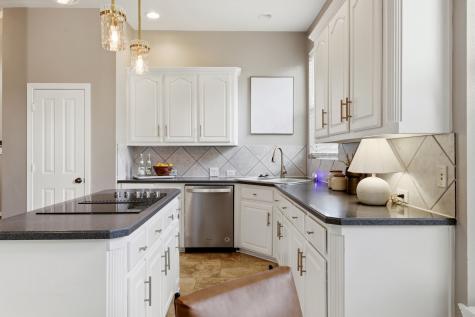 7947 Glade Hill Court Dallas TX 75218