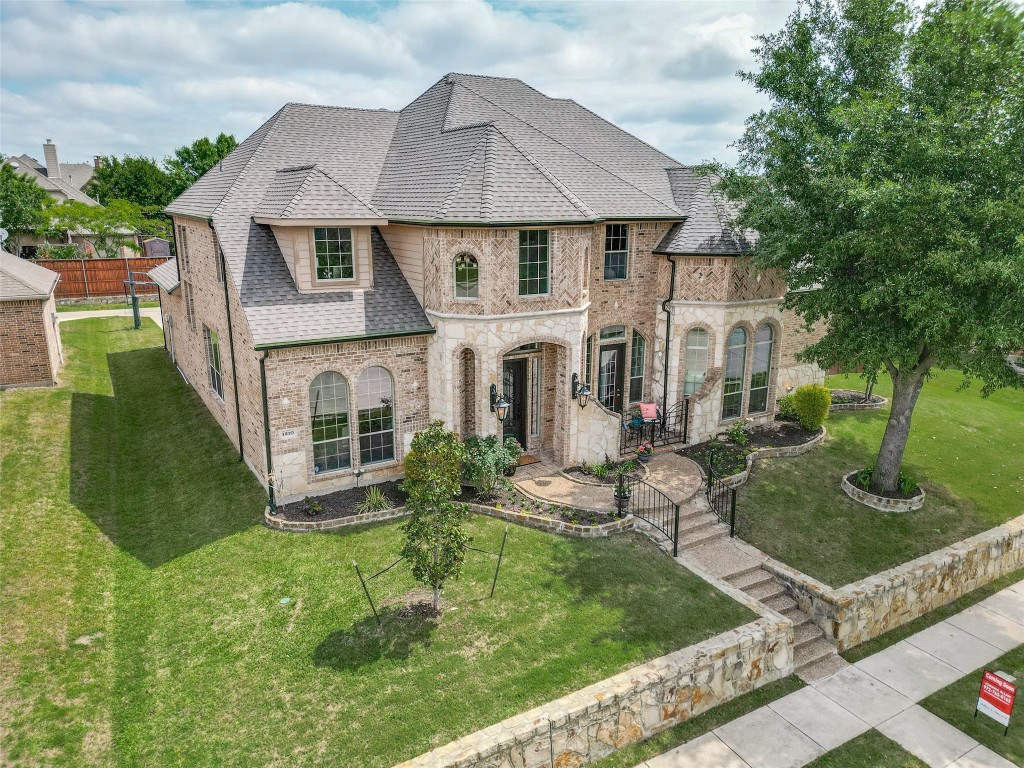 1210 Howard Lane Garland TX 75044