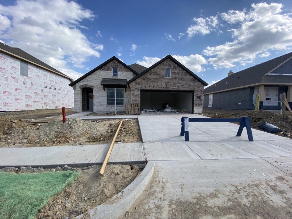 1512 Sidewinder Trail Weatherford TX 76087