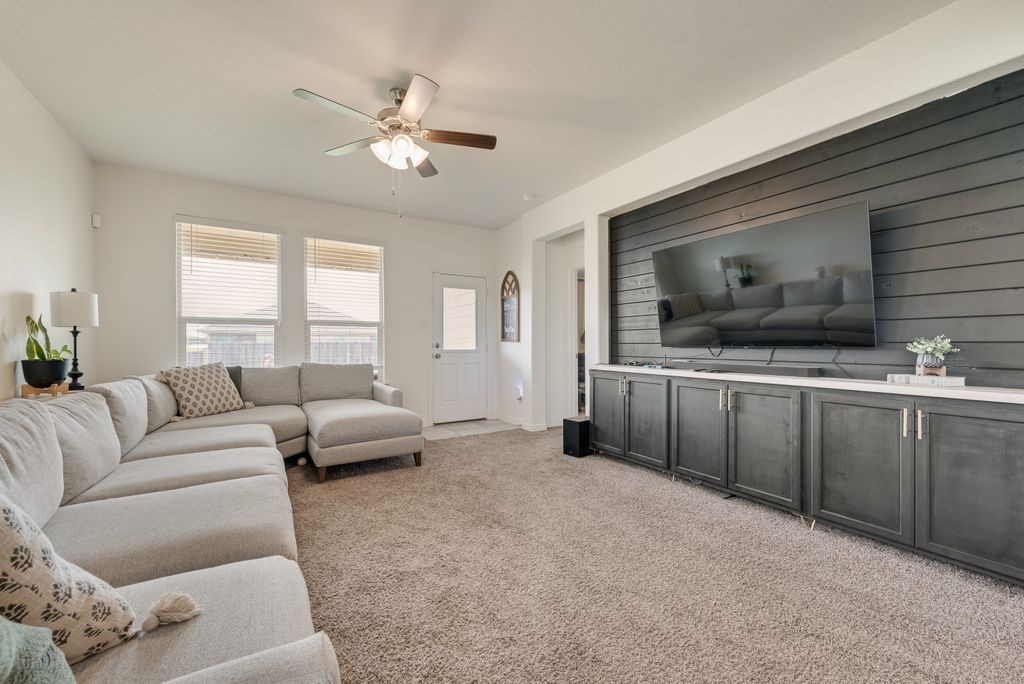 444 Windsail Lane Azle TX 76020