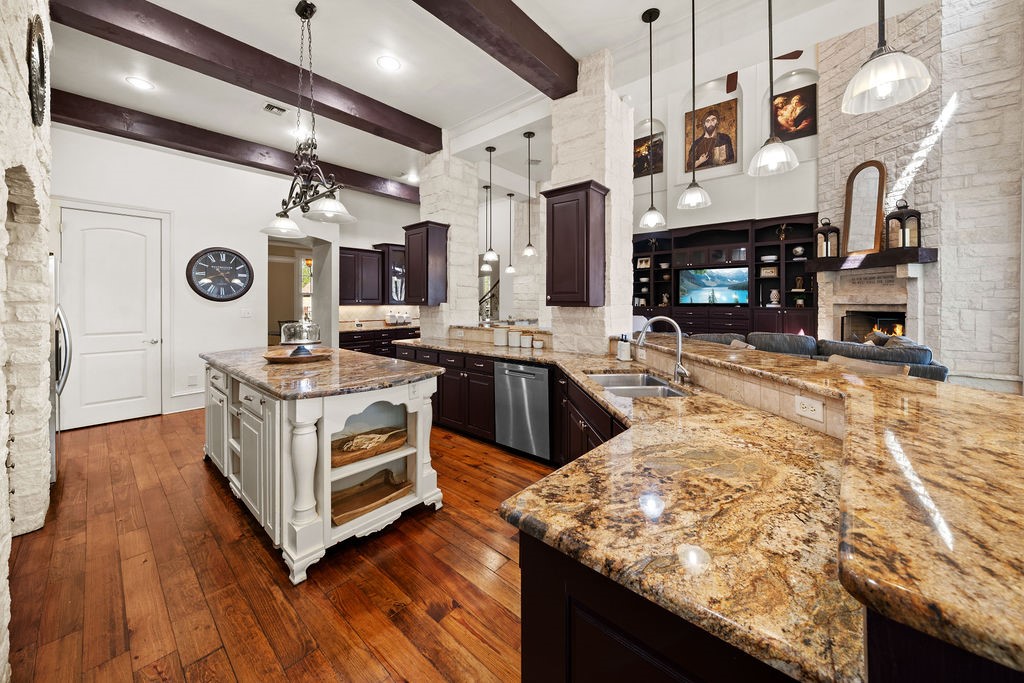320 Hines Crossing Bullard TX 75757