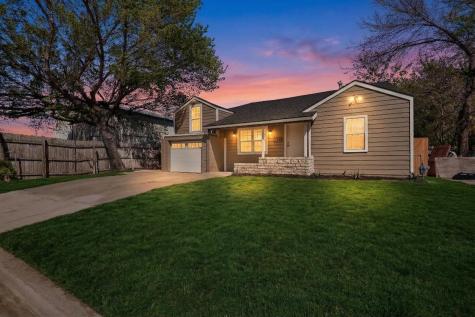102 S Tillery Avenue Dallas TX 75211