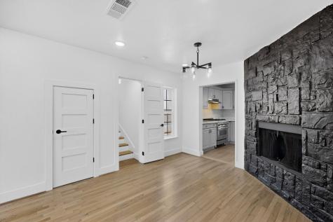 102 S Tillery Avenue Dallas TX 75211