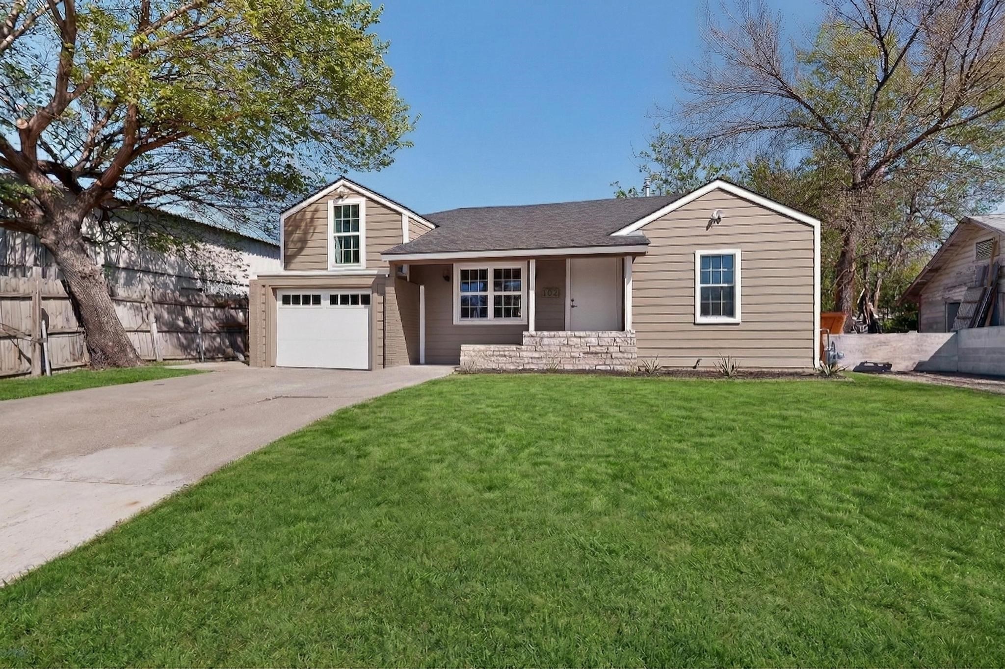 102 S Tillery Avenue Dallas TX 75211