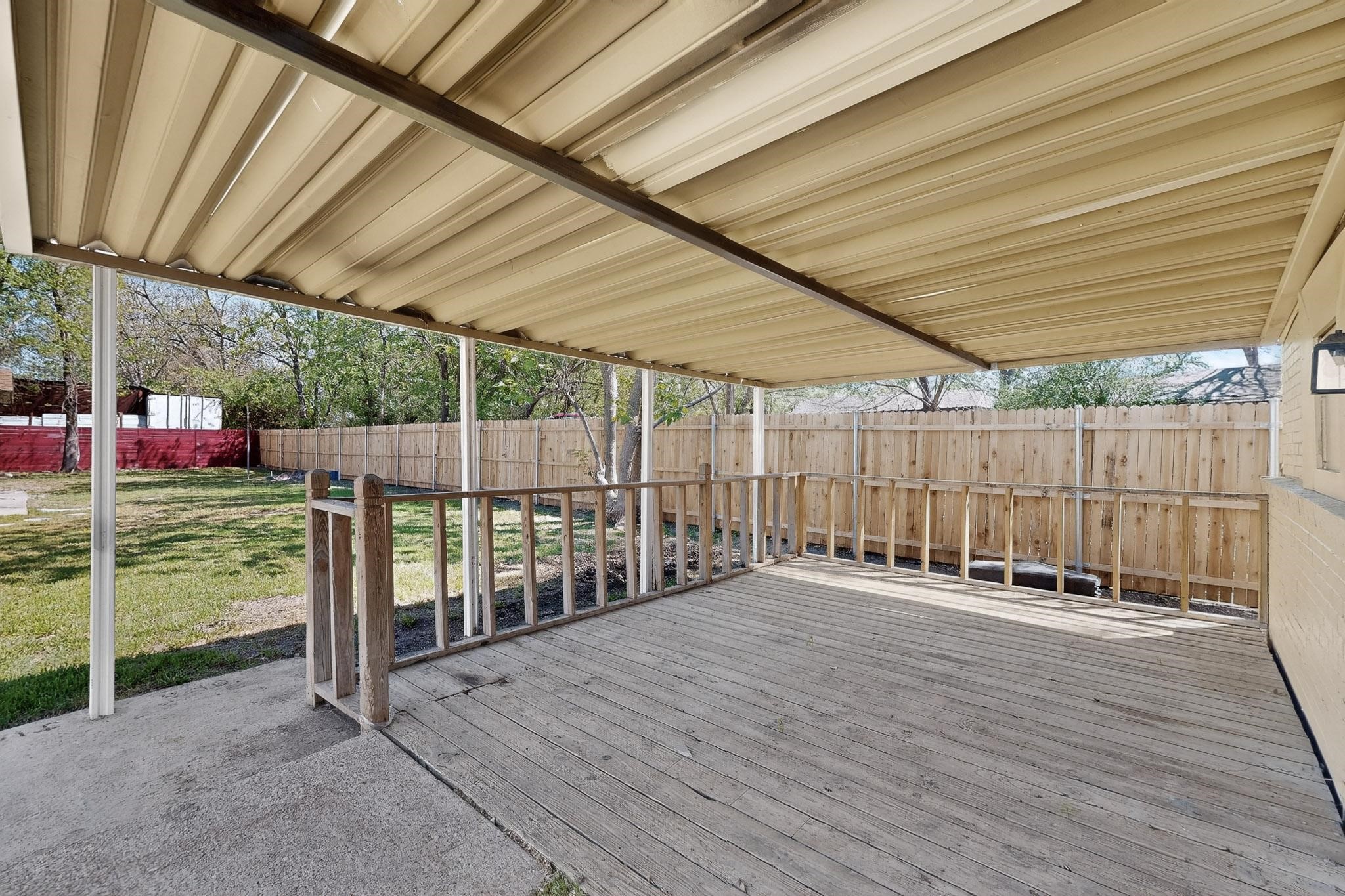 102 S Tillery Avenue Dallas TX 75211